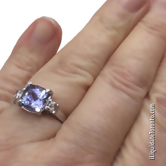 Beautiful 3-Stone Tanzanite and Diamond Ring. Over 3CTW in 14K White Gold. - Picture 7 of 12